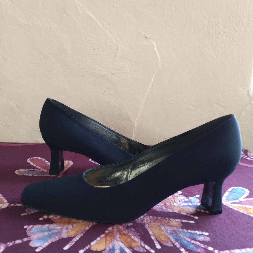 Stuart Weitzman Textile Square Toe Pump